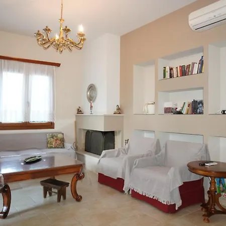 Elegant Maisonette Holiday home